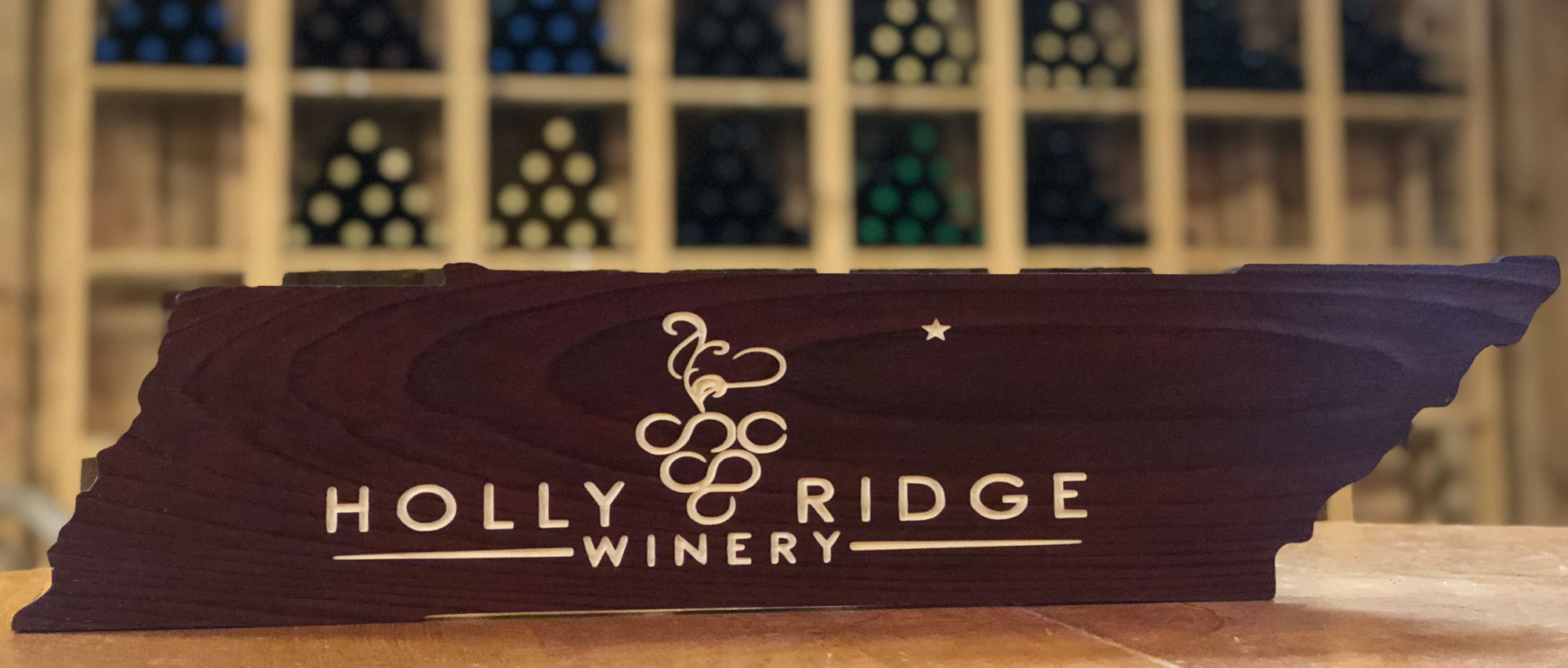 Holly Ridge Winery sign